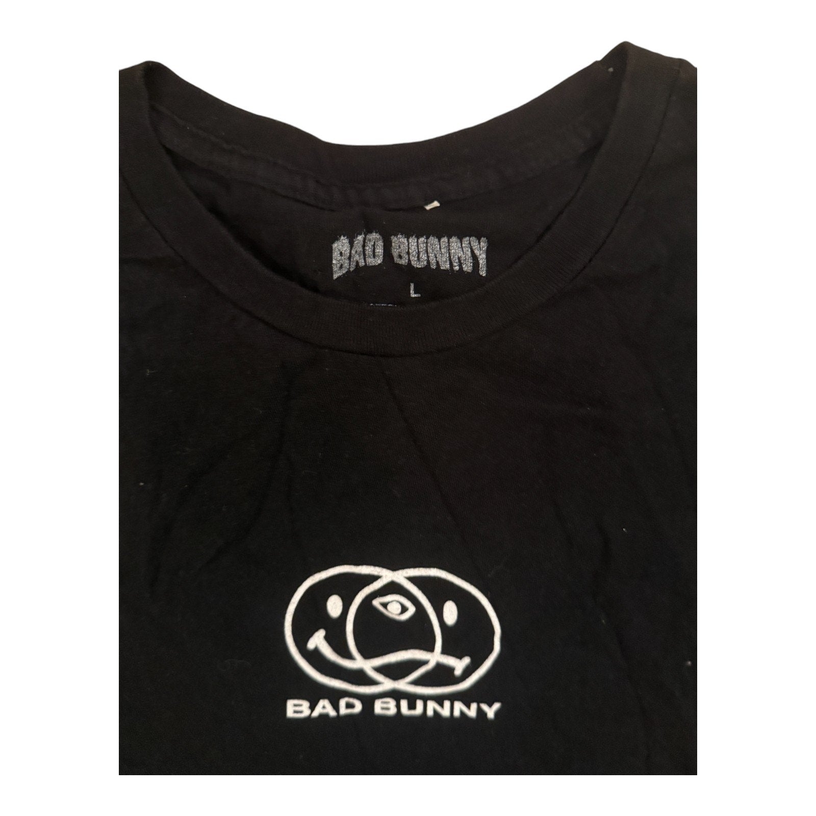 Bad Bunny Tee Shirt Mens Large Black Pink Flames Music Smiley Face Print